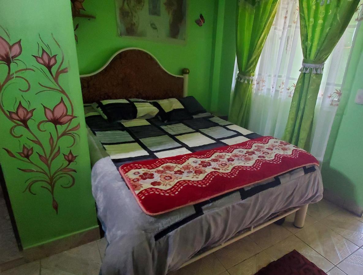 Hostal Golden Quinua Уюни Екстериор снимка